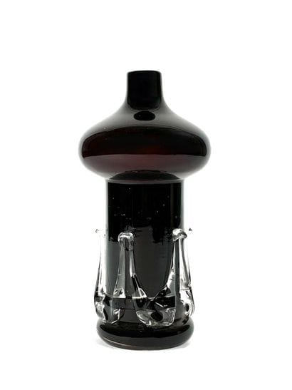 MURANO
An interesting purple glass vase in...