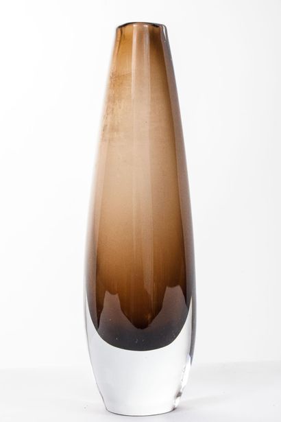 Edvard Strömberg (1872–1946)
Éidité par Strömbergshyttan
Vase...