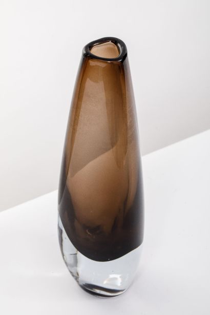 Edvard Strömberg (1872–1946)
Éidité par Strömbergshyttan
Vase...
