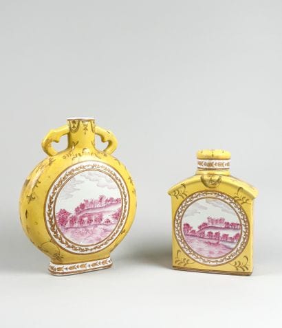 CHINE - XXe siècle
Bouteille avec son bouchon...