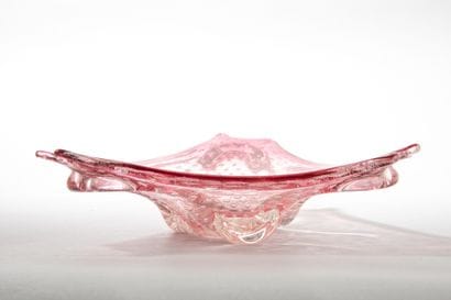Murano bubbled pink fushia glass three-lobed...