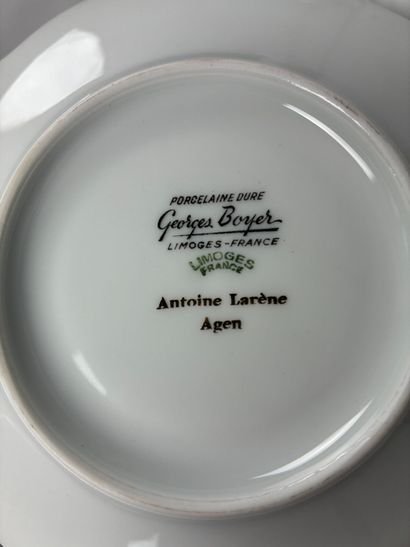 Georges BOYER, Limoges 
Service à café composé...
