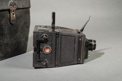 Gaumont camera bag, Gaumont Spido binoculars...