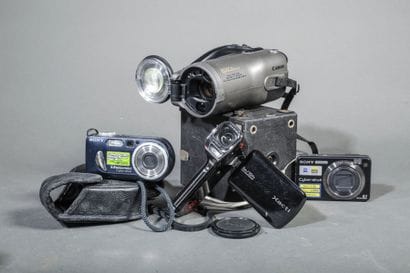 Set of five assorted cameras, as-is. Box,...