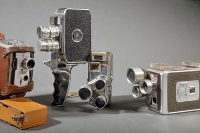 Set of four cameras. One Camex Ercsam Reflex...