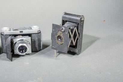 Set of four assorted cameras. Kodak Retina...