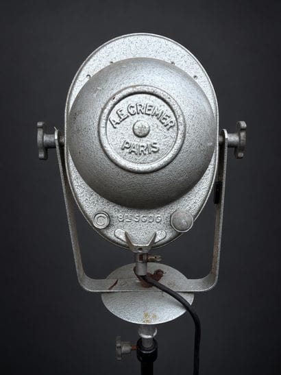 Projector, A. E. Cremer spotlight, dimensions...