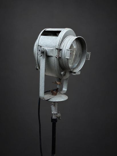 Projector, A. E. Cremer spotlight, dimensions...