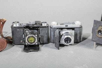 Set of four assorted cameras. Kodak Retina...