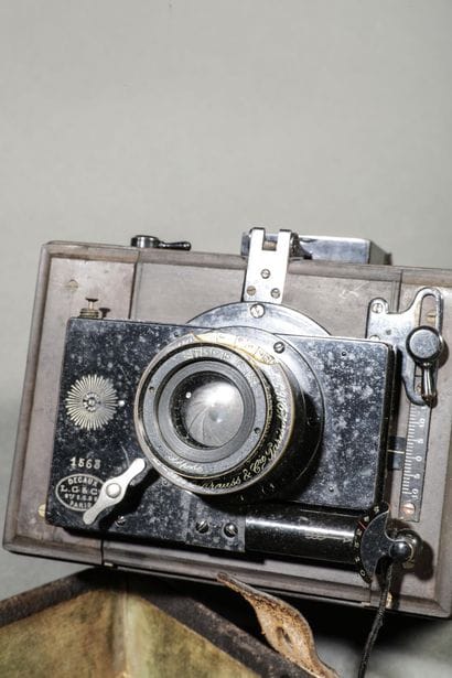 Gaumont camera bag, Gaumont Spido binoculars...