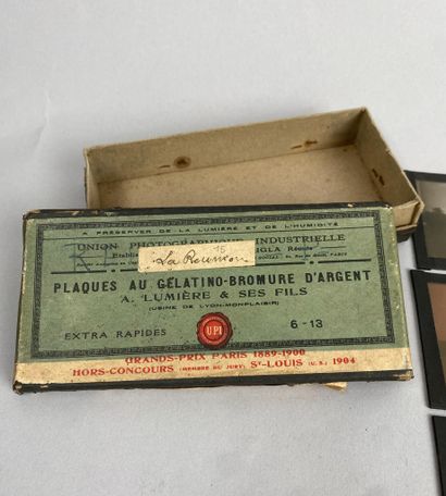 Gelatin-silver bromide plates featuring La...