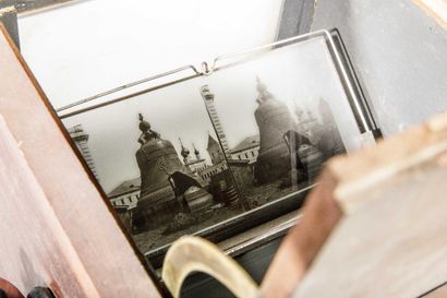 Set of stereoscopic photographs. Stereoscopic...