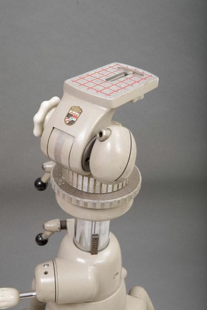 Beautiful Linhof YSRP Tripod

Expert: Isabelle...