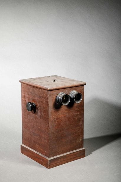 Set of stereoscopic photographs. Stereoscopic...