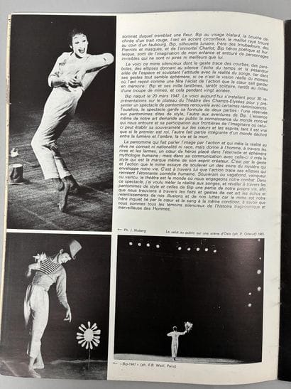 MARCEL MARCEAU MIME COMPANY
Program autographed...