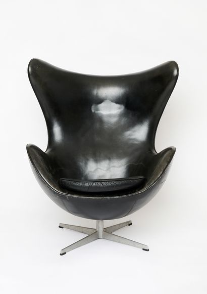 Arne JACOBSEN (1902-1971) - DENMARK
Chaise...