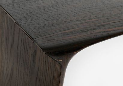 Lukas COBER (1989) - BELGIUM
Table basse...