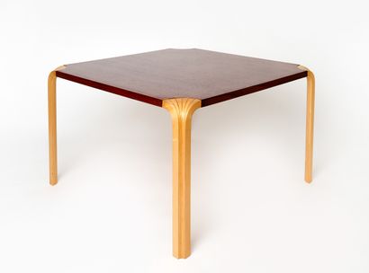 Alvar AALTO (1898 - 1976) - FINLAND
Table...