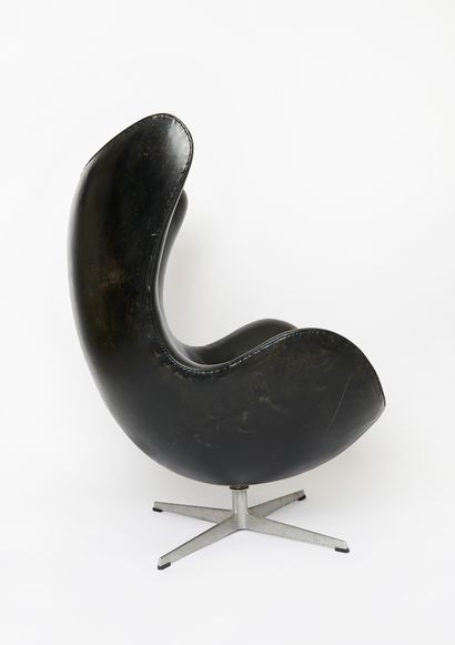 Arne JACOBSEN (1902-1971) - DENMARK
Chaise...