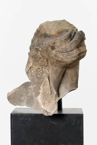 Archéologie - Antiquité ou Haute-époque
Tête...