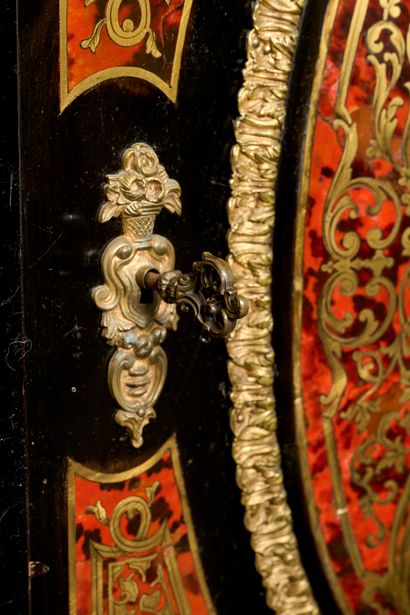 France, Epoque Napoléon III
Meuble d'appui...