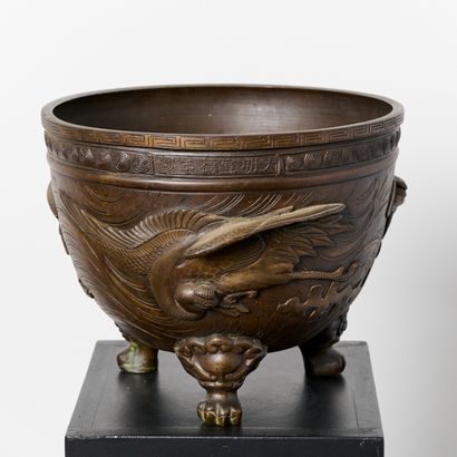 China - Bronze - Ming Xuande brand
Bronze...