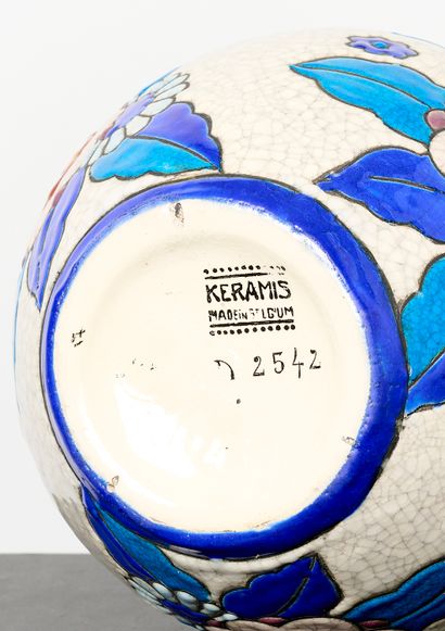 Boch - Kéramis - La Louvière - Charles Catteau
Vase...