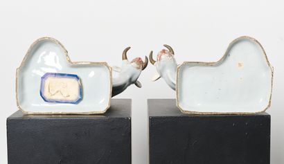 Delft 18th century
Pair of milking cows in...