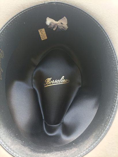 BORSALINO - Chapeau - Modiste italien
Deux...