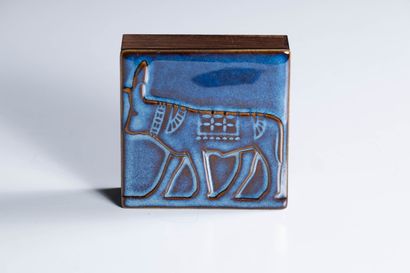 NOVO
Box with lid in blue ceramic with donkey...