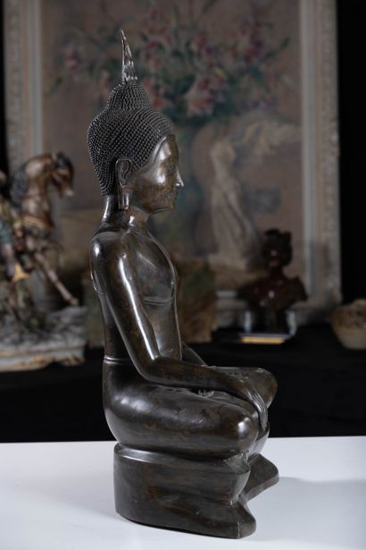Buddhism - Buddha - Thailand
Large Sukhothaï-style...