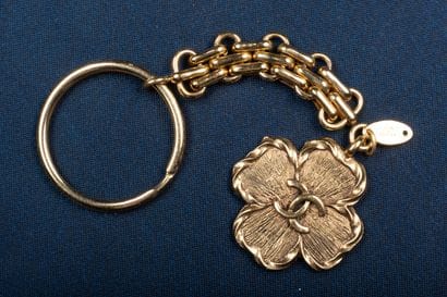 Chanel branded key ring
Four-leaf clover...