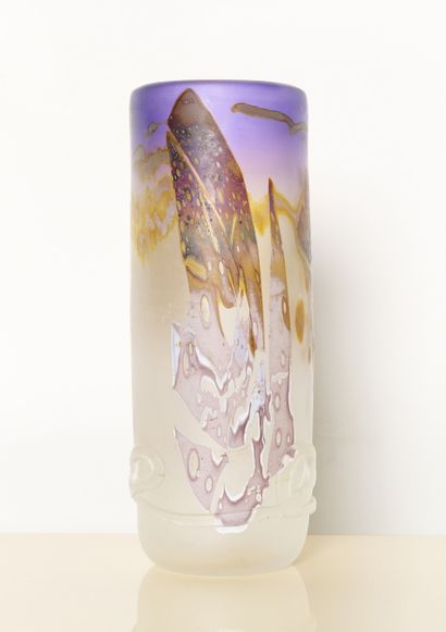 Louis LELOUP (1929)
Vase rouleau en verre...