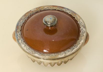 Vallauris
Stoneware and silver-plated metal...