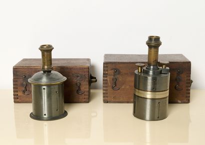 Marine - 2 surveyor's squares
In their b...