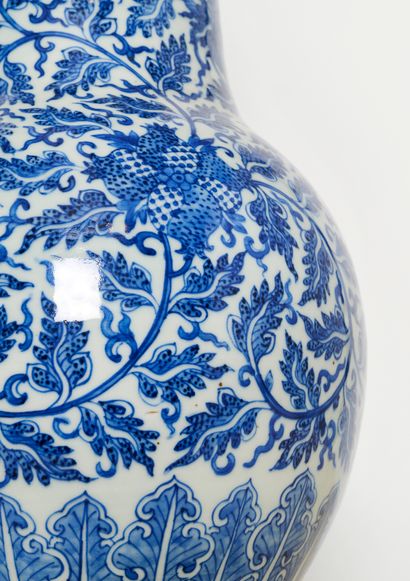 Chine, ère Qing, XIXe siècle.
Paire de vases...