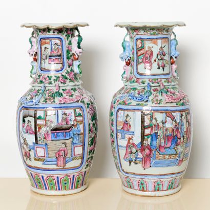 Chine - Porcelaine de Canton
Deux vases (paire...