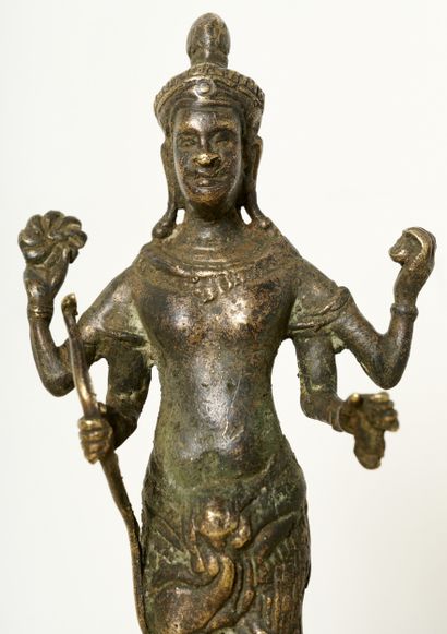 Cambodge - Culture Khmere
Vishnu. Bronze....