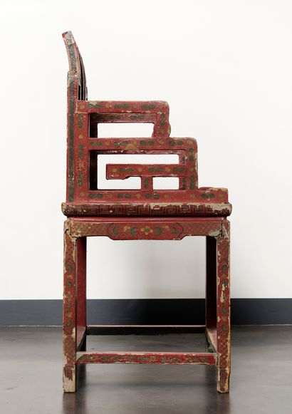 Chine - Mobilier
Chaise Qing en laque à fond...