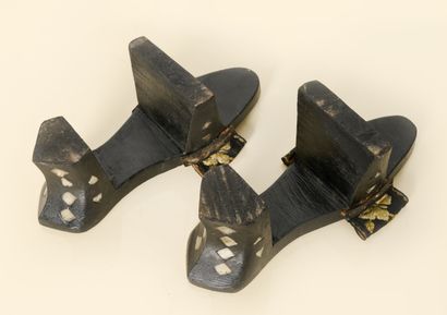 Empire ottoman
Chaussures de hammam en bois...
