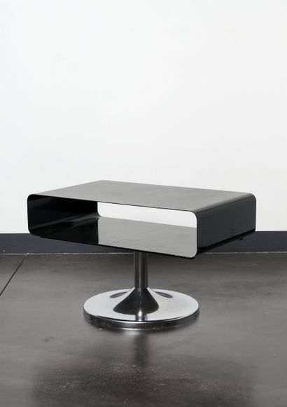 Design XXe
Table basse ou meuble TV en métal...