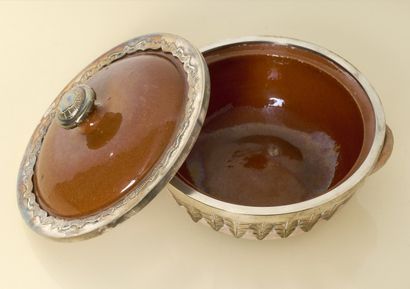 Vallauris
Stoneware and silver-plated metal...