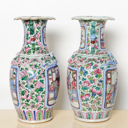 Chine - Porcelaine de Canton
Deux vases (paire...