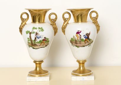 Porcelaine de Paris ou Bruxelles
Paire de...