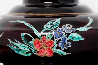 Verrerie Doyen Mons (Havré)
Vase art déco...
