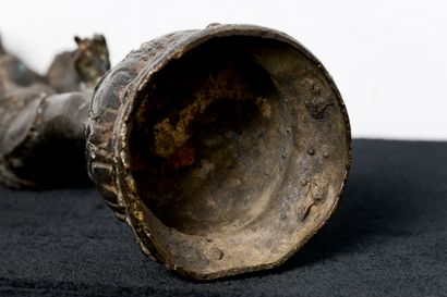 Inde
Tara dansant. Bronze. H.23,2 cm.
