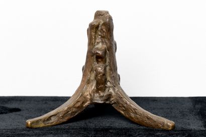Willy ANTHOONS (1911-1982)
Sculpture abstraite....