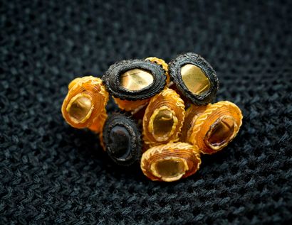 Line VAUTRIN (1913-1997)
Broche en forme...
