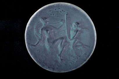 Joe Descomps (1869-1950)
Verre de pendentif...