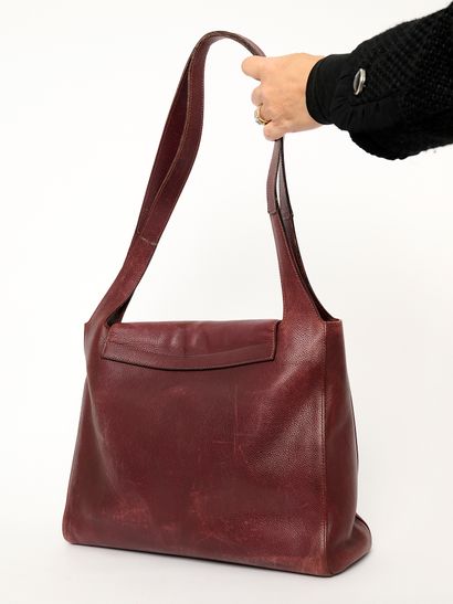 DELVAUX - Brussels
Flambeau trotteur